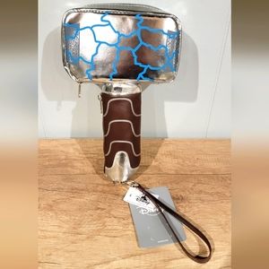 Thor's Hammer Wristlet, Thor: Love and Thunder